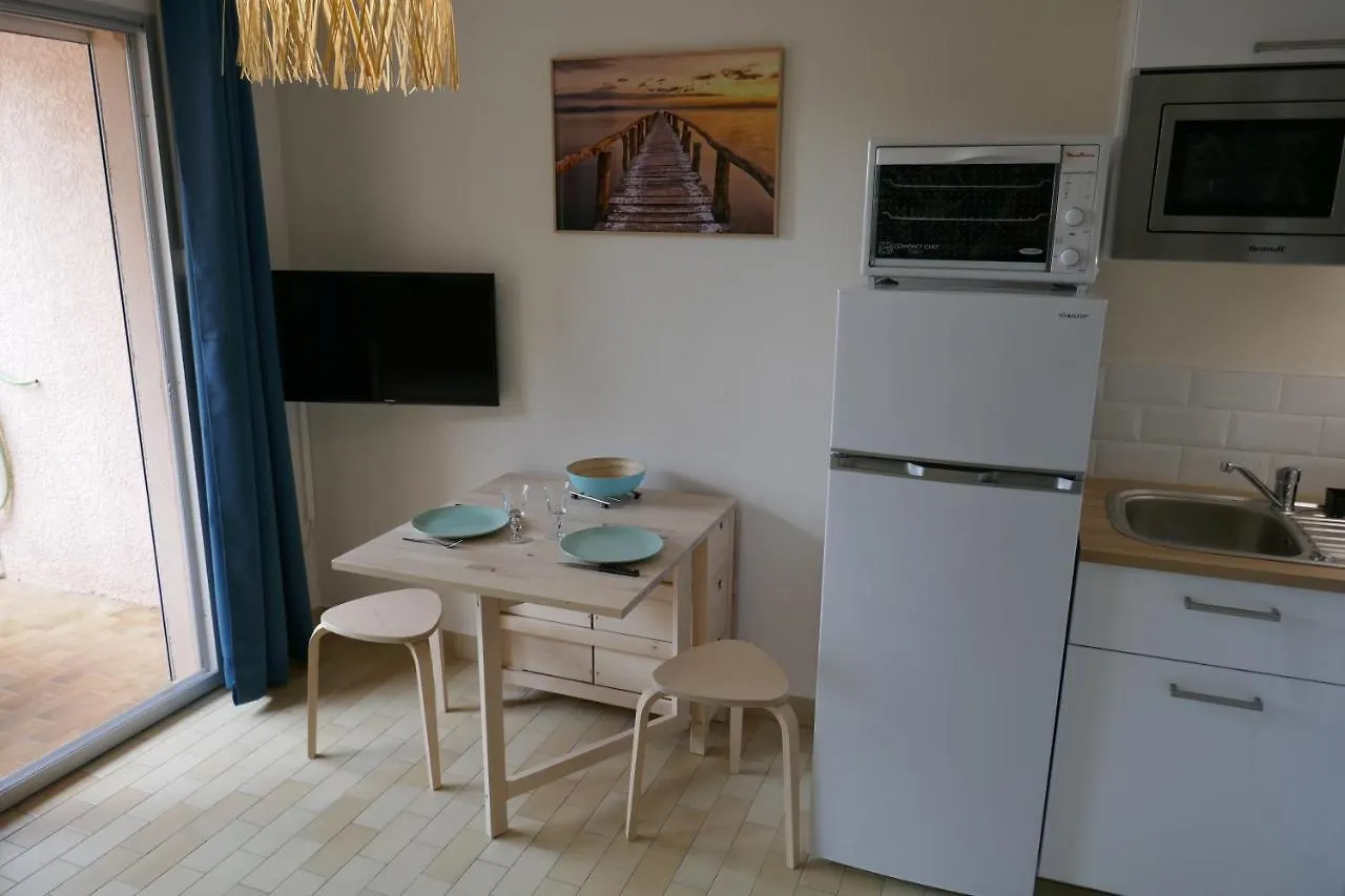 Apartamento Bel Appartement Acces Direct Mer; L'Almanarre, Hyères